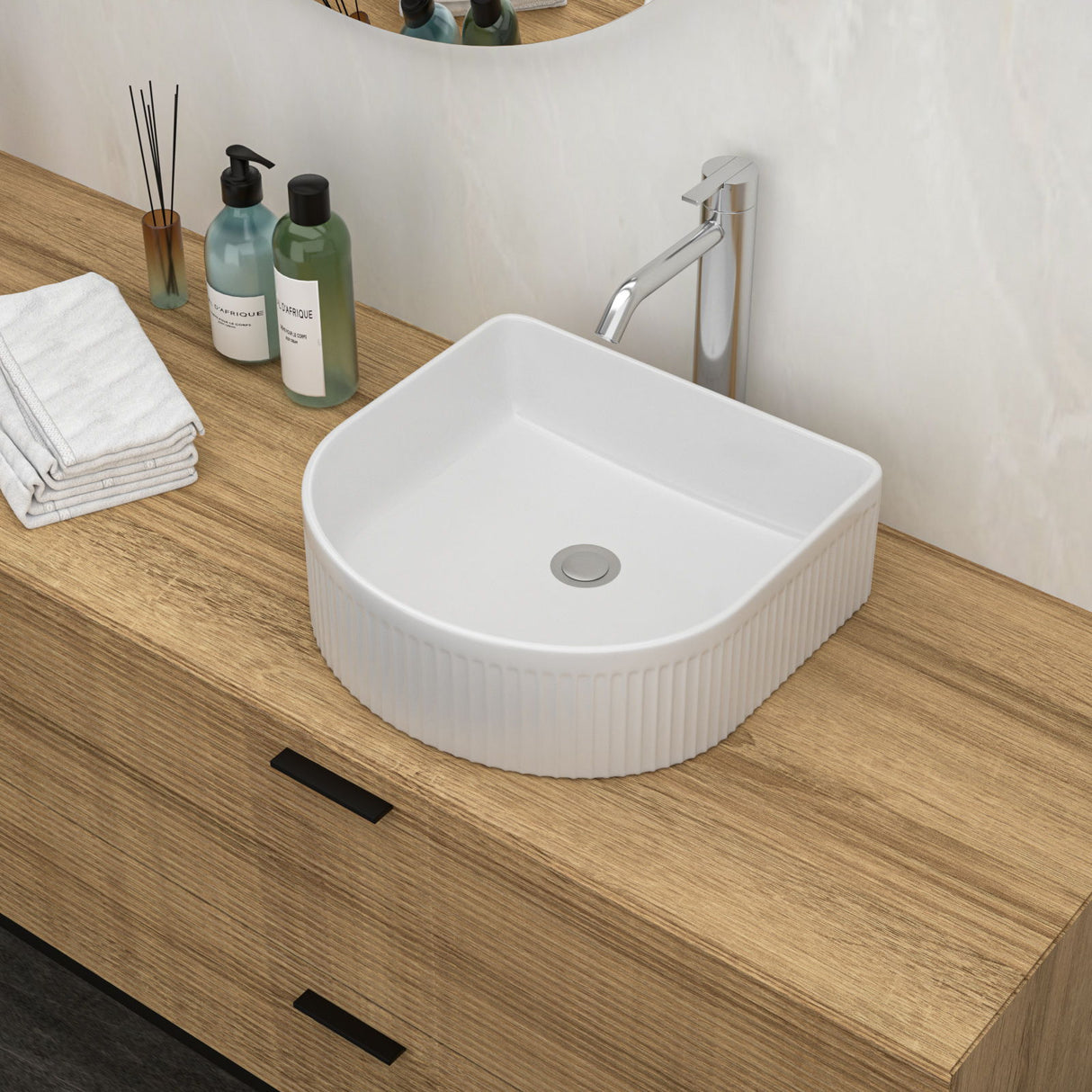 Vessel Bathroom Sink With Design - White