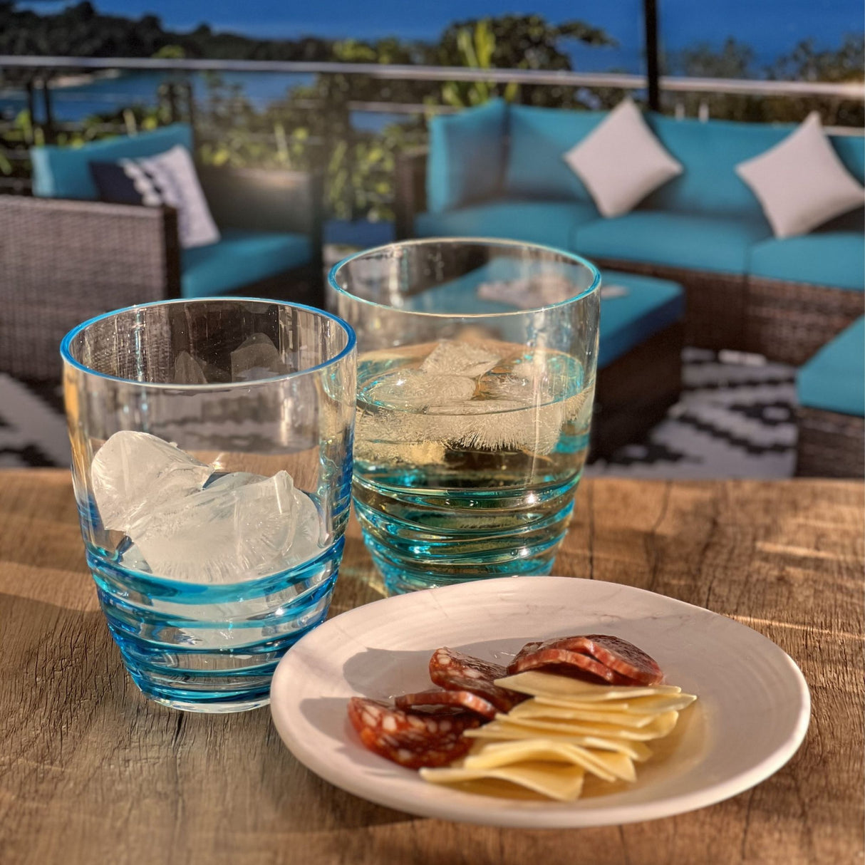 Leading Ware Swirl Acrylic Drinking Glasses (Set of 4)