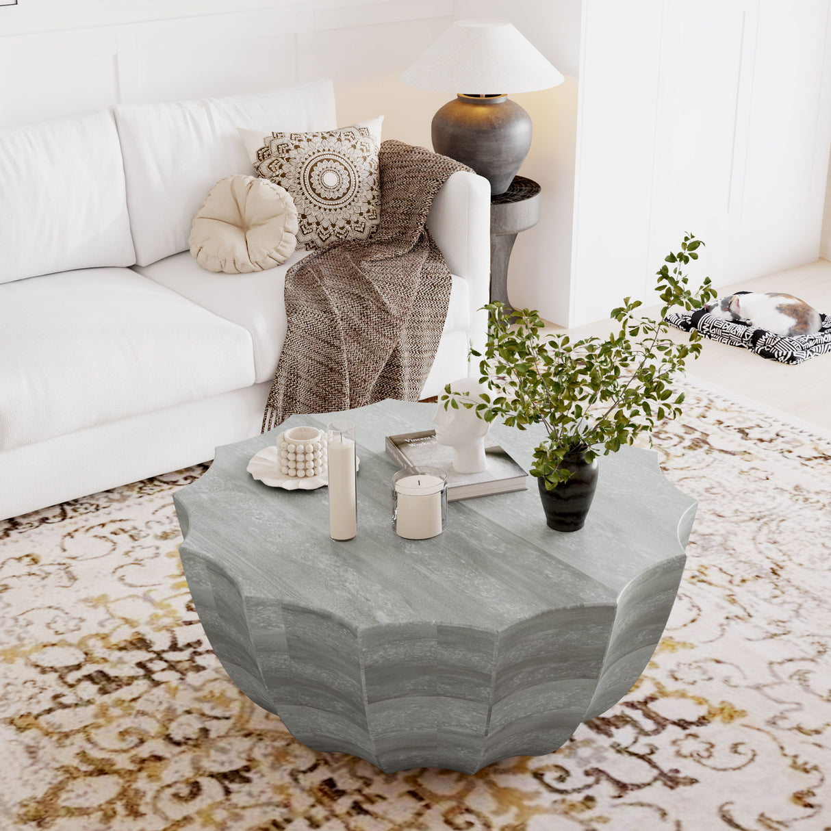 Modern Round Coffee Table For Indoor / Outdoor
