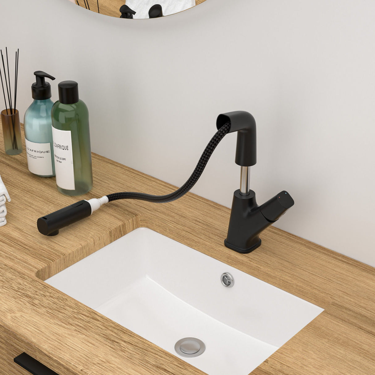Pull Down Bathroom Sink Faucet With Three Water Modes And Construction - Matte Black
