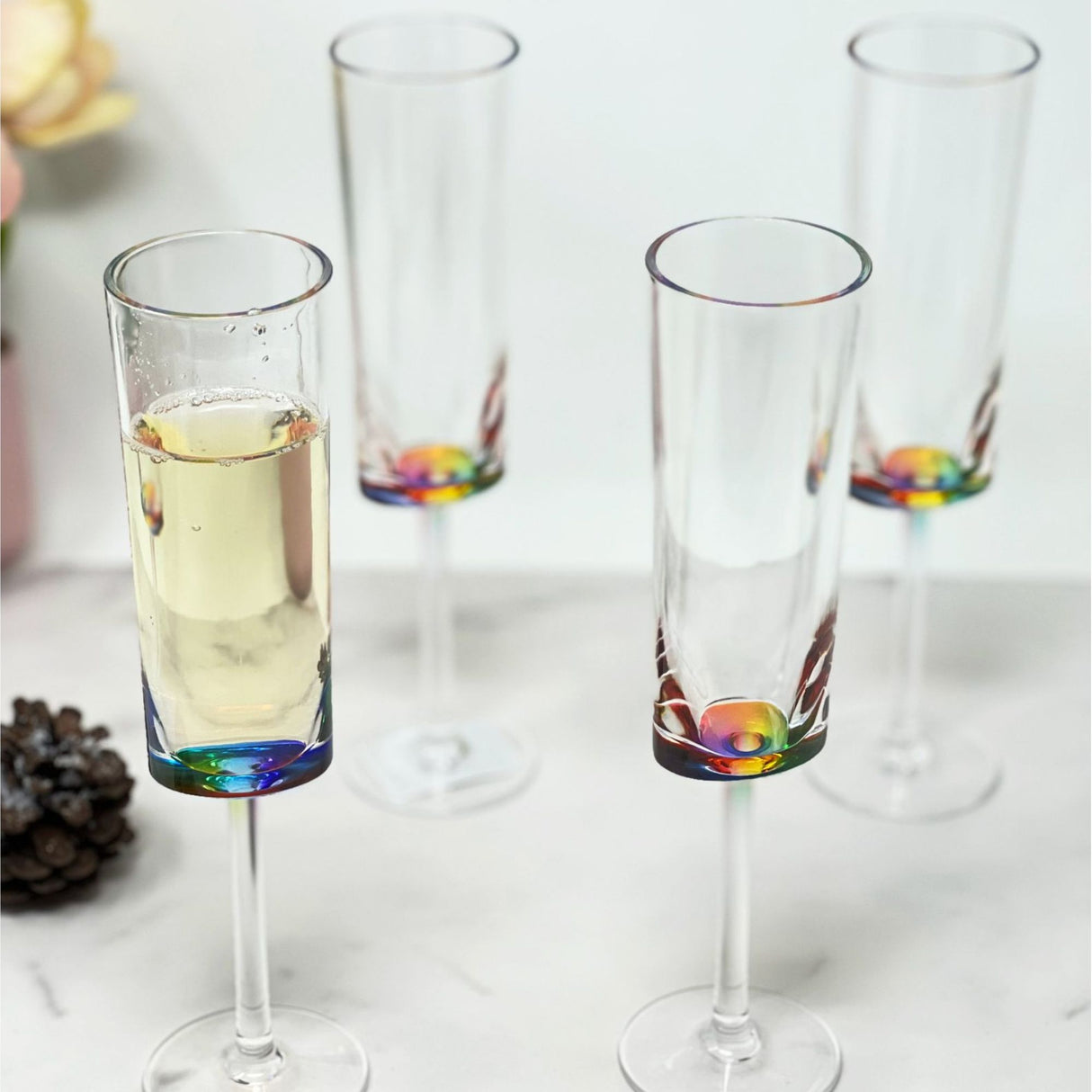 Halo - Oval Unbreakable Plastic Champagne Flutes Acrylic Wedding Glasses, 4Oz Capacity (Set of 4) - Clear