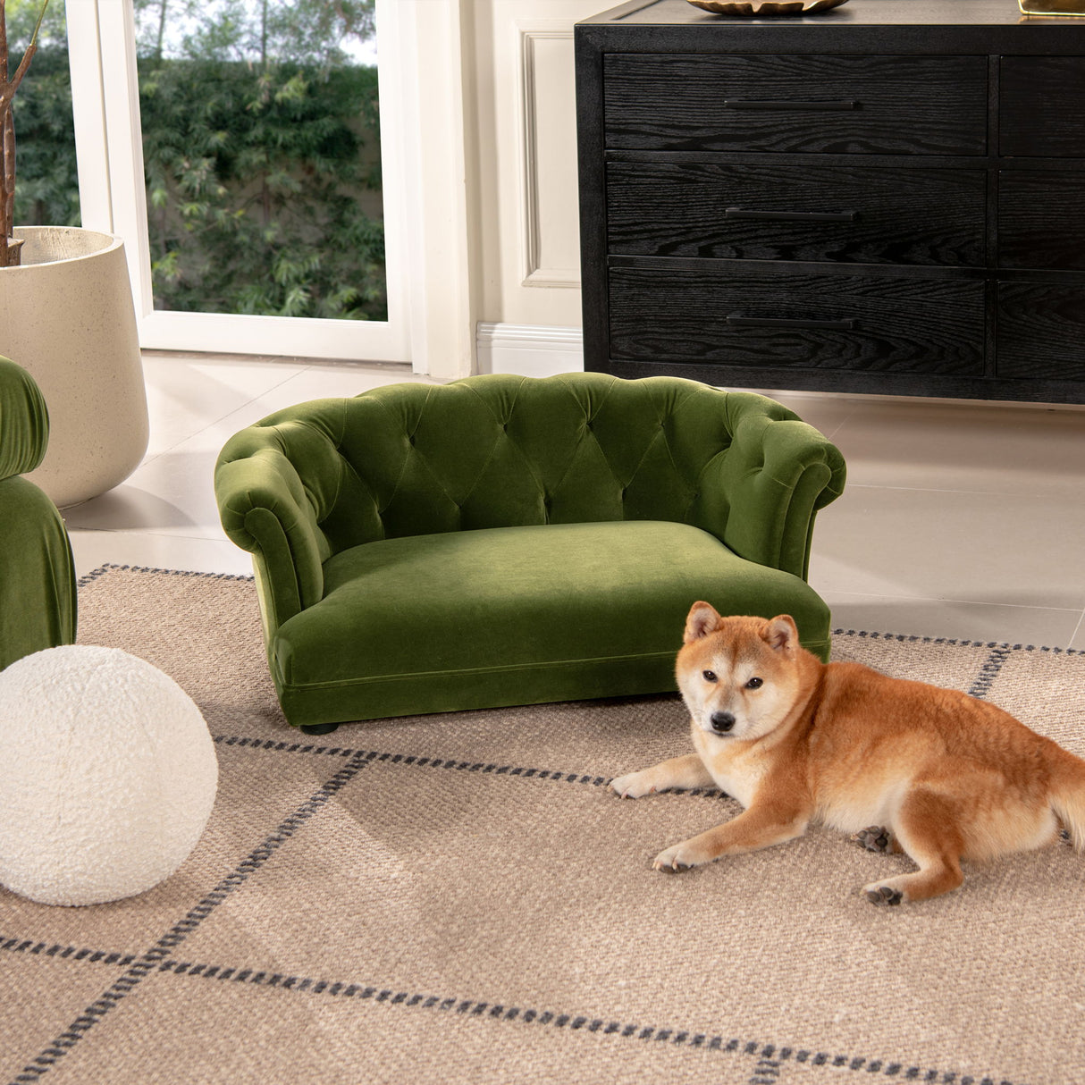 Kiki - Chesterfield Dog Sofa Bed Medium