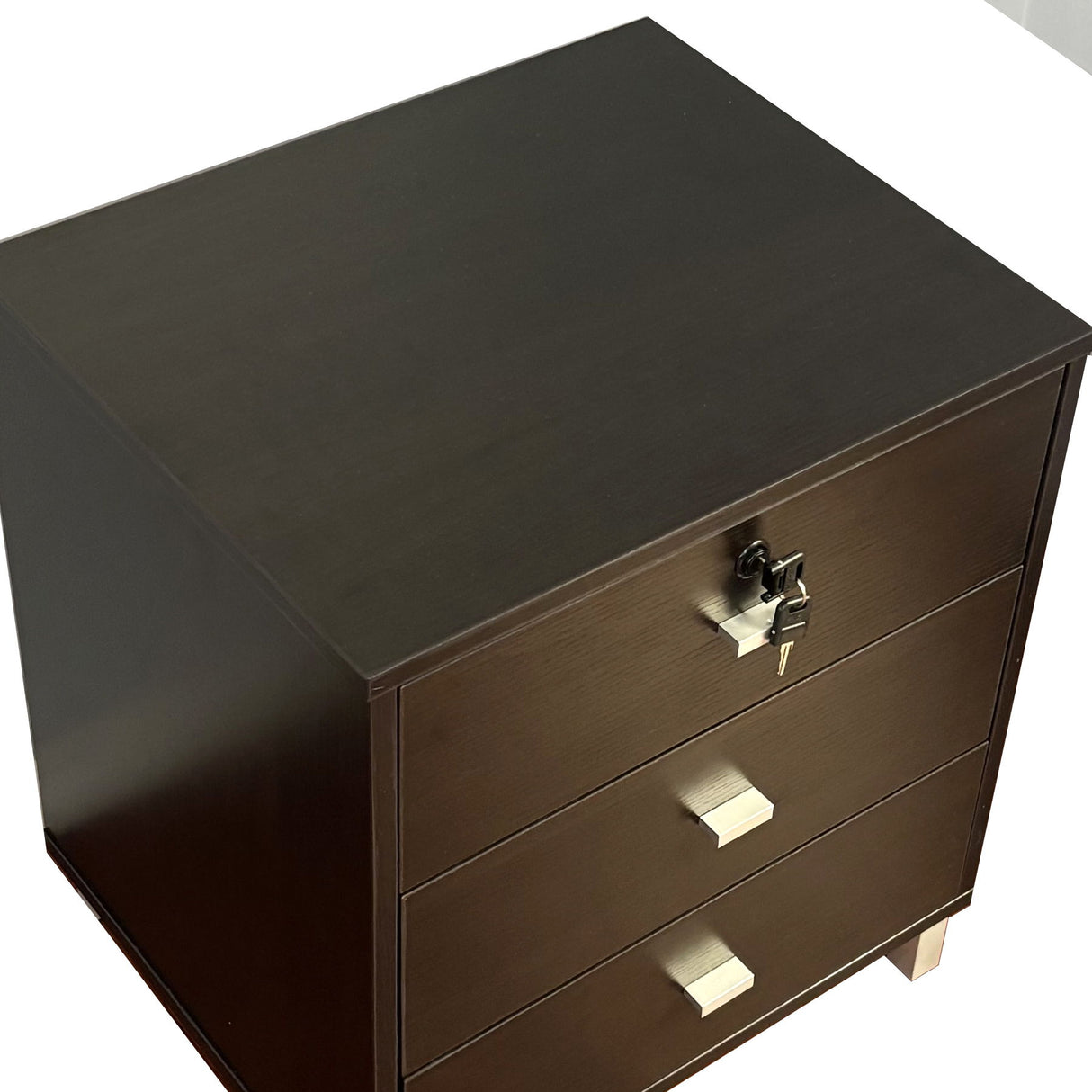 3 Drawer Nightstand Locking Top Drawer Metal Drawer Glides Metal Bar Handles