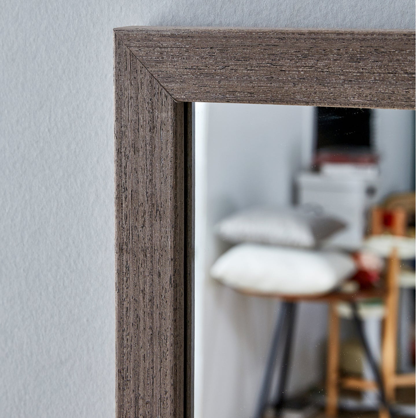 Third generation packaging upgrade, thickened frame, gray wood grain solid wood frame full-length mirror, dressing mirror, bedroom entrance, decorative mirror, floor standing mirror. 57.9 "* 18.1"