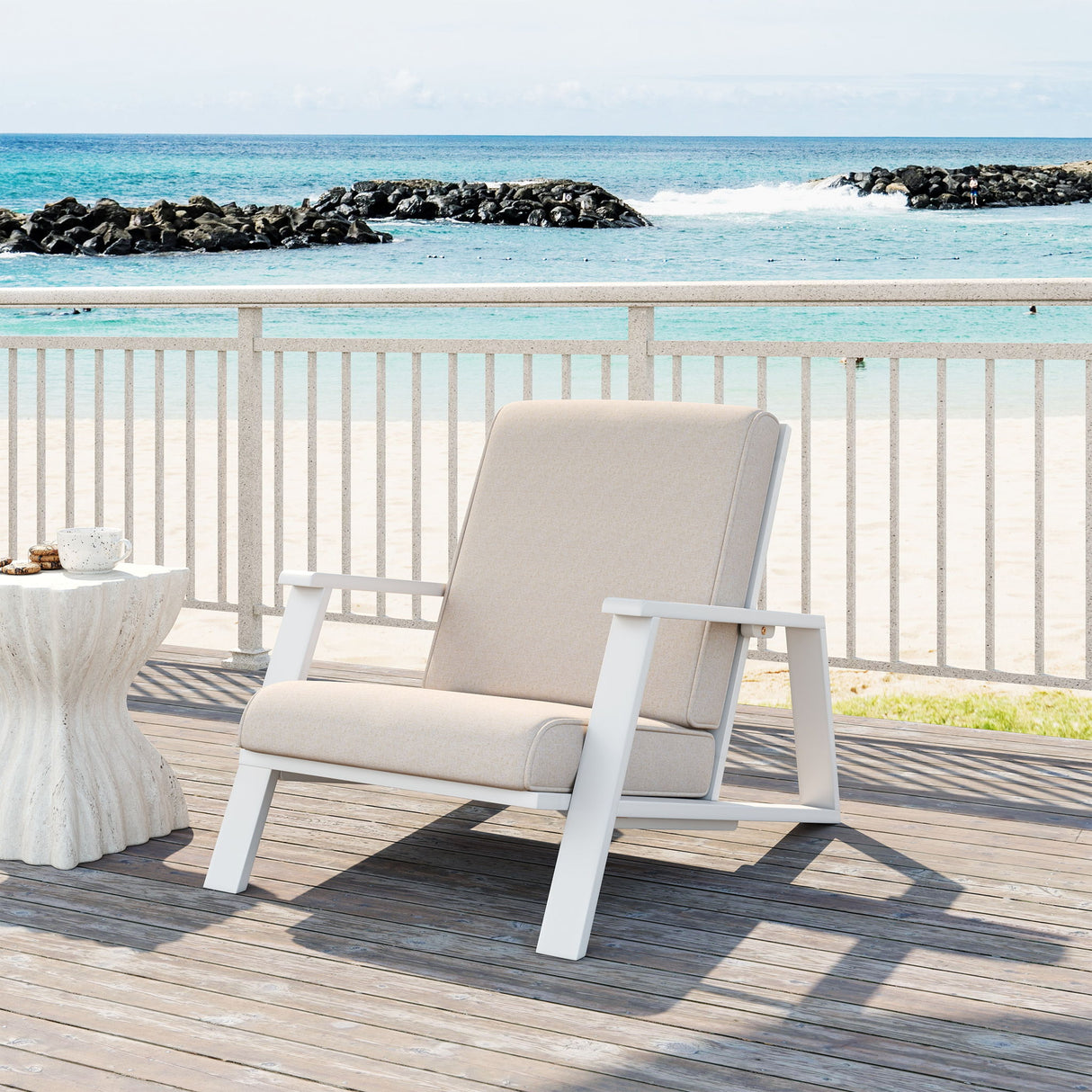 Outdoor Patio Lounge Chair