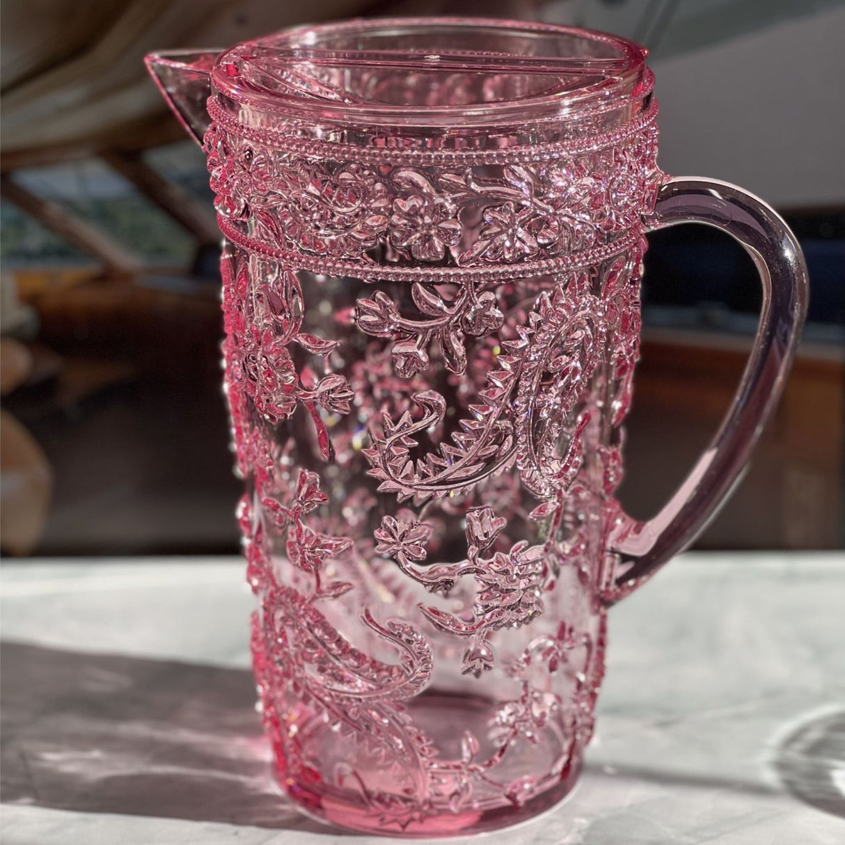 Paisley Unbreakable Plastic Water Pitcher With Lid And Spout