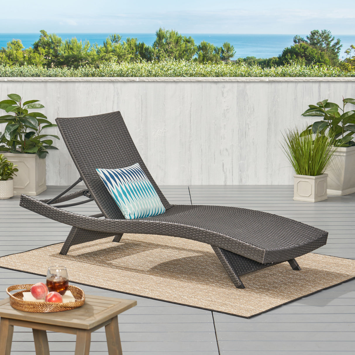 Salem - Chaise Lounge - Gray
