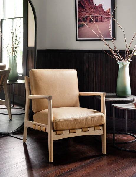 Kenneth leather chair
